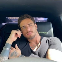 Ander Moretti [Pareja de Leonor]