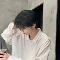 ธีร์(นายเอก)