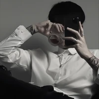เนม/พระเอก