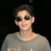 มาร์ค เพื่อนพี่ น.อ