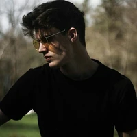 Sam (fl friend)