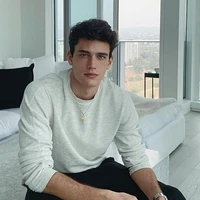 Noah Fiore (FL bff)