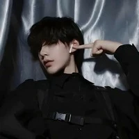 เปเลส[พ.อในนิยาย]