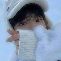 SEUNGMIN(?)