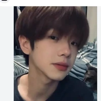 เก้า(เพื่อนนายเอก💋)