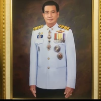 สกาย(รุ่นพี่,เพื่อนพระเอก)