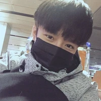 คิมฮโลน(พระเอก)