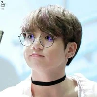 jungkook [omg]20]