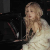 แมรี่ 👑