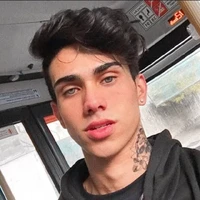 Léo