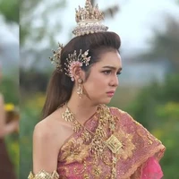 องค์หญิงพิกุลทอง(น้องสาวพระเอก)