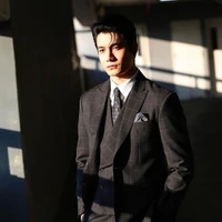 เจ้าชายทินกร/ไอ้ผา(พระเอก)