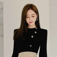ครูพลอย(ครูประจำชั้น)