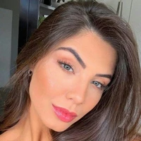 Lia (mãe do Troi)