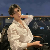 คิม🍾『เพื่อน พอ.』