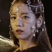 ซาเทียน่า(นางเอก)