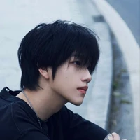 เจ้านาย(เพื่อนนายเอก)