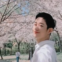 ไวท์(พระเอก)