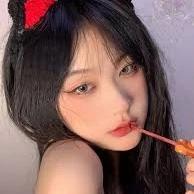 น้ำชา (นางเอก+นางร้ายในนิยาย)