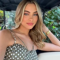 Laura 21 anos
