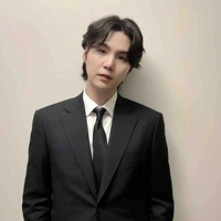 Yoongi (Daddy Ri-ki,Konon)