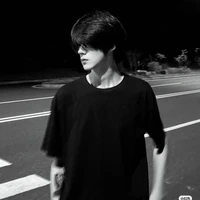 ภูผา(พี่สกาย)พระเอก