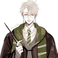 Draco malfoy 17 años