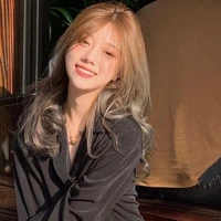 ไอเดีย(เจ้าของร้านคาเฟ่)