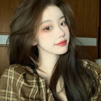 ชมพู