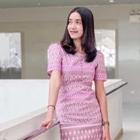 สาว/อร{ครู}