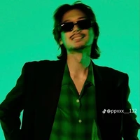 เอก บู!น.อ!