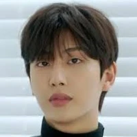 choe chanyi/ junior teacher