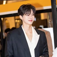 โอ๊ค