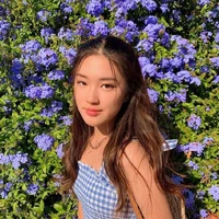 พลอย