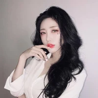 ข้าวฟ่าง(พี่สาวนายเอก)