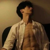 โอม(นักฆ่าอันดับ9+เพื่อนพ.อ.)