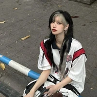 เฟียน่า -| พี่สาวพระเอก |-