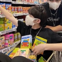 ยู(เพื่อนนายเอก)​