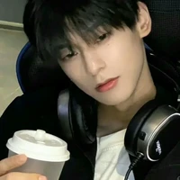 มาร์ค//รุ่นพี่น.อ//พ.อ
