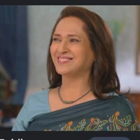 Kulsoom (ML mom)