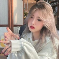 มีน(เพื่อนนิว+แฟนโชกุน)​