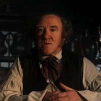 Tom (pemilik Leacky cauldron)