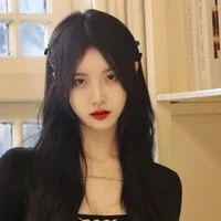 เดบิวต์「พี่สาวนายเอก」