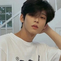 คิวเพื่อนนอ.