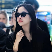 𝑓𝑟𝑒𝑒𝑛
