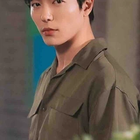 ซัมมิท(พ่อนางเอก)