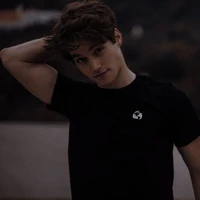 Logan Winter -fl bff