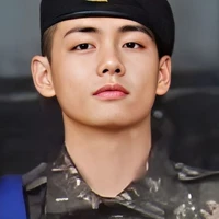 Tae-Hyung • Soldado •