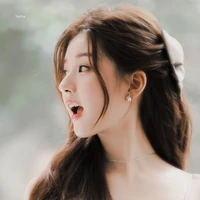 นาริน(นางเอก)