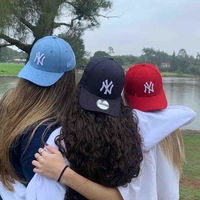 As três (Auro, Kya e Flo